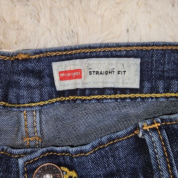 Men's Wrangler Straight Fit Rugged Denim Jeans Dark Wash 32x30 - Picture 4 of 11